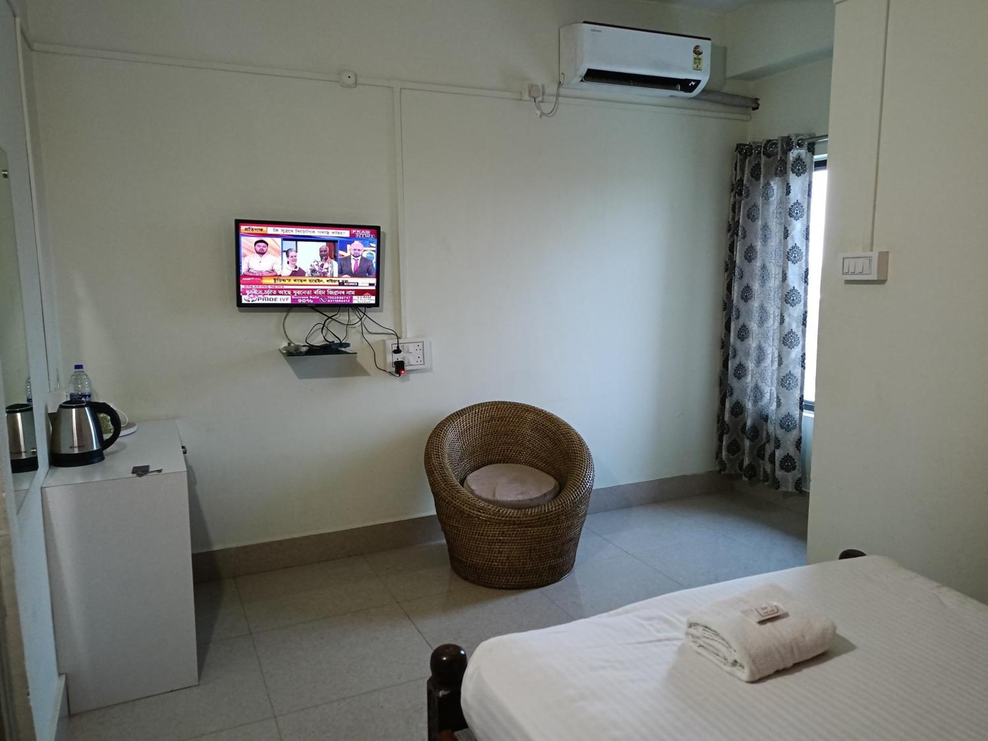 Hotel Bhargav Guwahati Exterior foto